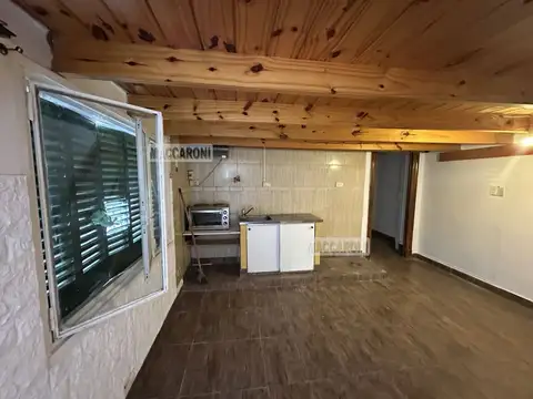 TANDIL 5300, Piso pb