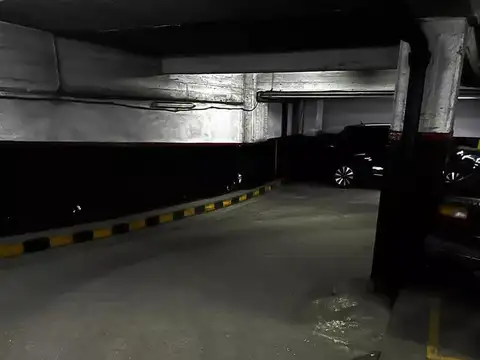 Cochera en venta - 10mts2 - San Nicolás