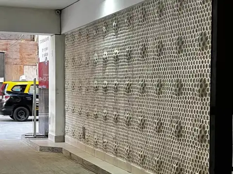 Paraguay e/ Suipacha y Esmeralda