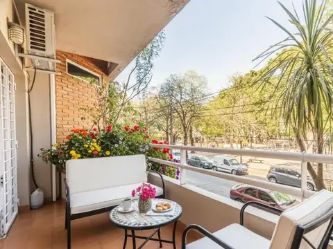 Departamento. 3 ambientes. Balcón. Quilmes.