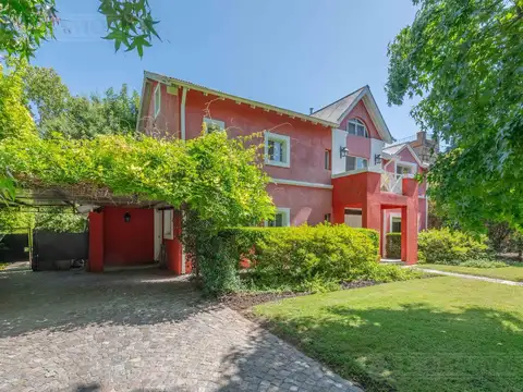 Yrigoyen  al 2800, Pilar