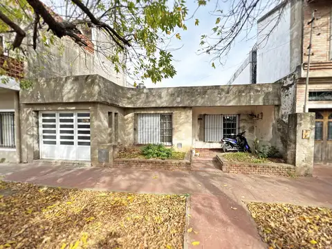 Beron de Astrada al 1200