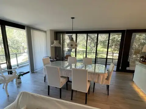 Departamento 4 ambientes con 3 baños