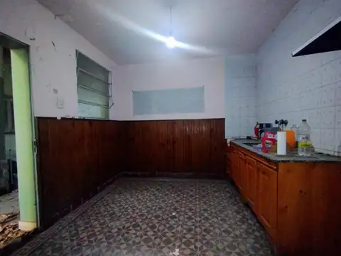 Casa 3 ambientes con 1 baño