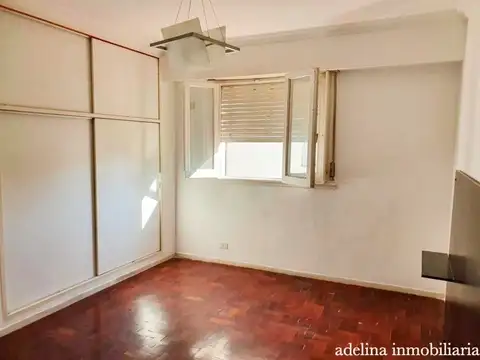 Depto Tipo Casa en Venta en Ramos Mejia Sur, USD 57.000
