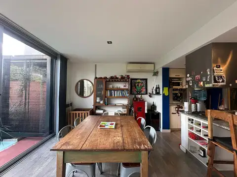 Casa en Venta en Gonnet [Cod: ]