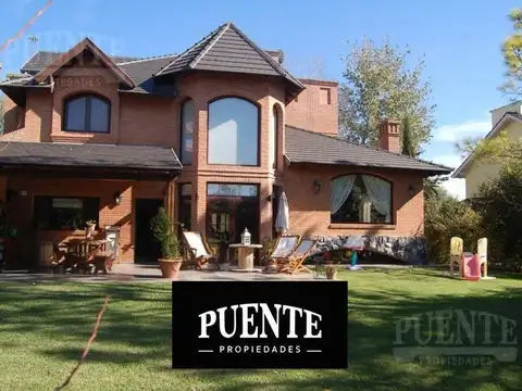 Casa en venta en Saint Thomas Sur, excelente ubicación y calidad constructiva