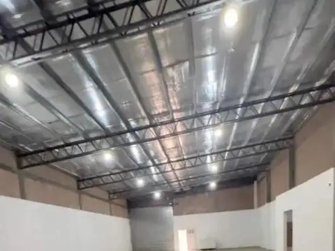 Depósito en venta - 1 Ambiente - 2 Toilettes - Bahía Blanca