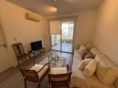 DEPTO 2 DORM BALCON Y COCHERA - B° PACIFICO. V ESC