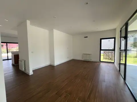 Casa en Venta en Canning, USD 245.000