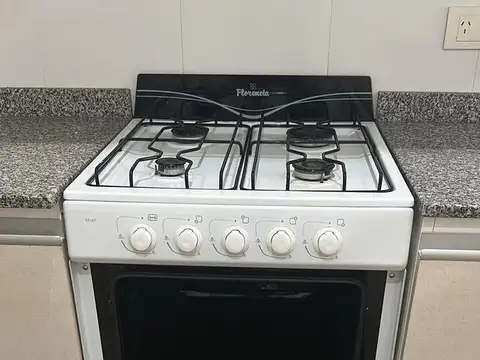 Departamento en Alquiler en Villa del Parque, $ 650.000