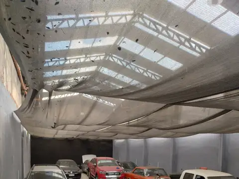 Galpon en Alquiler 866  mts Frente