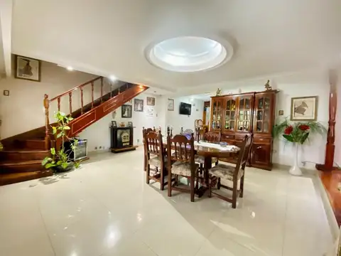 Casa - Venta - Argentina, Capital Federal - Av. gral Paz 11824