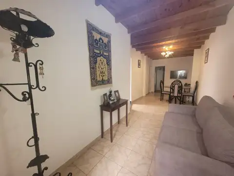 Depto Tipo Casa en Venta 22 años
