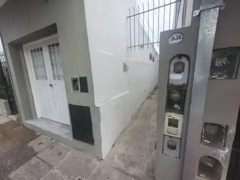 General Levalle 1600