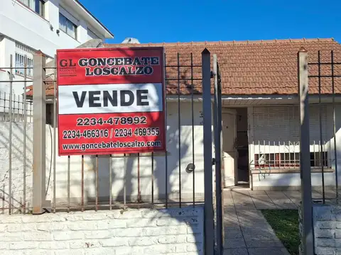Casa en venta zona Villa Primera