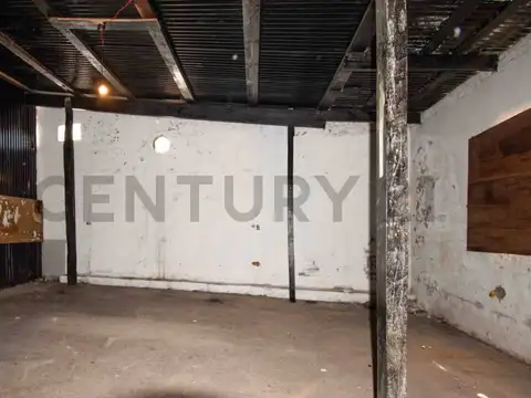 Galpon en Venta 30  mts Fondo