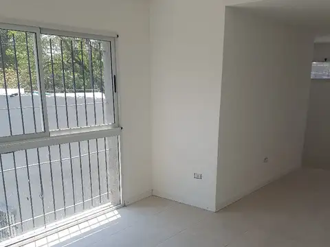 Del Rey Inmobiliaria: Alquila Oficina, Centro, 50 m², Estrenar