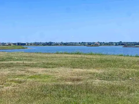 LOTE AL AGUA ORILLAS PUERTOS FINANCIACION