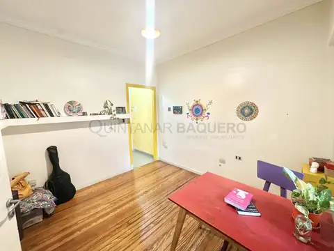 Depto Tipo Casa en Venta en Caballito, USD 120.000