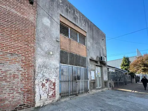 Local en Venta 30 años