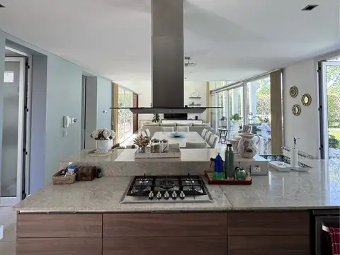 Casa en Venta en Vida, USD 540.000