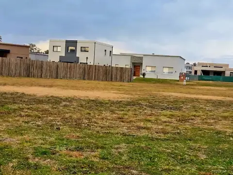 Terreno en Venta en Pilar Del Este - Santa Elisa, USD 34.000