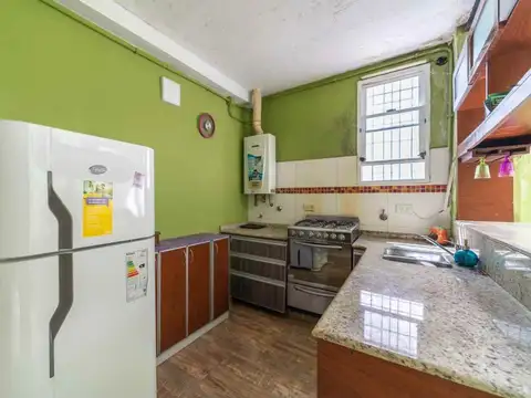 Depto Tipo Casa 4 ambientes con 2 baños