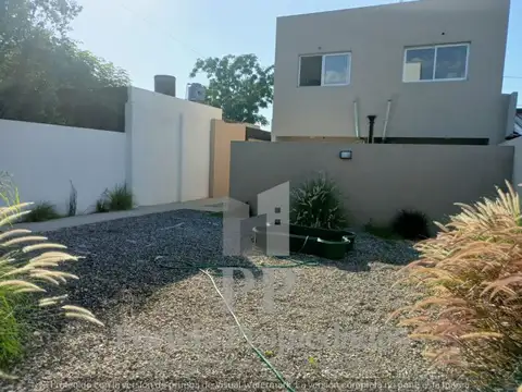 Depto Tipo Casa en Venta 3 años