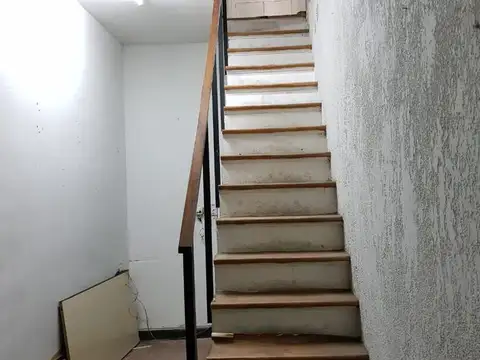 ALQUILER LOCAL EN SUBSUELO - VILLA URQUIZA