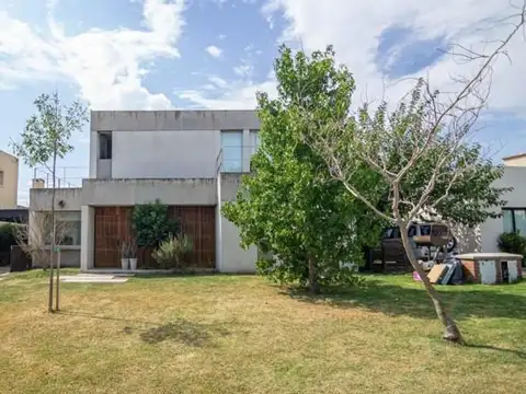 Casa en Venta en Pilar del Este - San Alfonso, USD 185.000