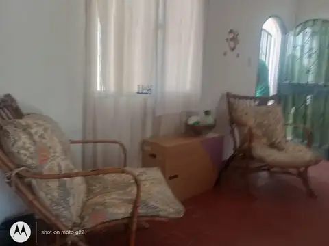 Casa 3 ambientes con 2 baños