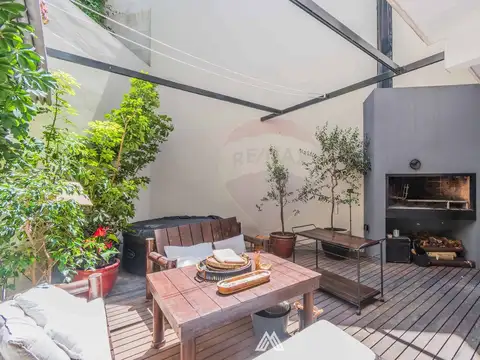 Casa 6 ambientes con 3 baños