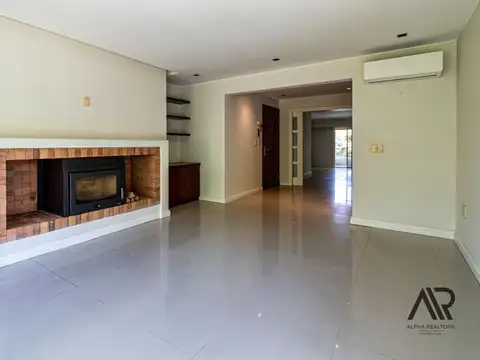 Departamento en Alquiler en Carrasco , USD 2.500