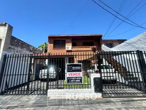 Gobernador Castro al 1200 1200