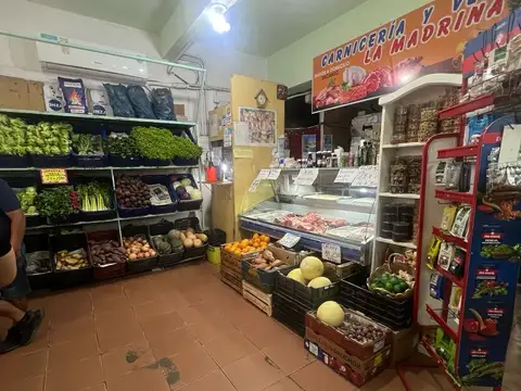 Local en Venta en Recoleta, USD 210.000