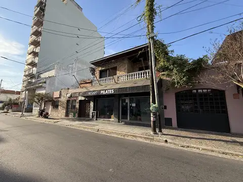 Local en Venta 40 años