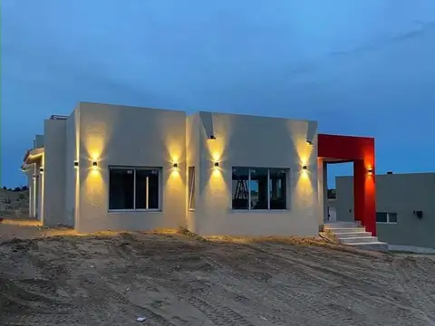 Senderos IV  UF al 300