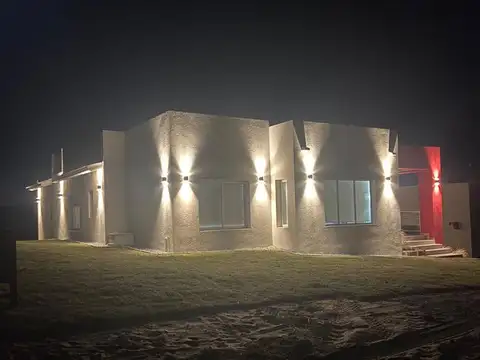 Casa en Venta en Costa Esmeralda, USD 228.000