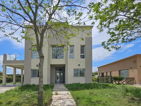 Puertos del Lago Barrio Vistas al 100