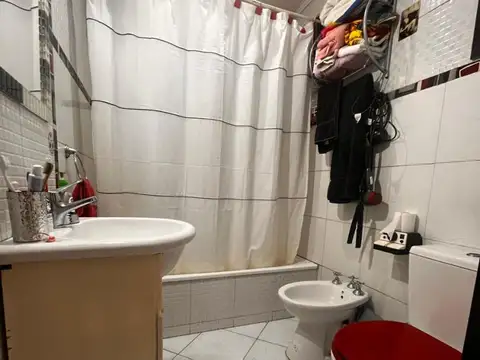 Casa - Venta - Argentina, La Matanza - CARLOS CASARES 5473