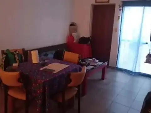 Depto Tipo Casa en Venta de 2 ambientes