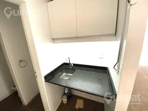 Oficina en Alquiler en Once, $ 450.000