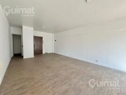 Oficina en Alquiler en Once, $ 450.000