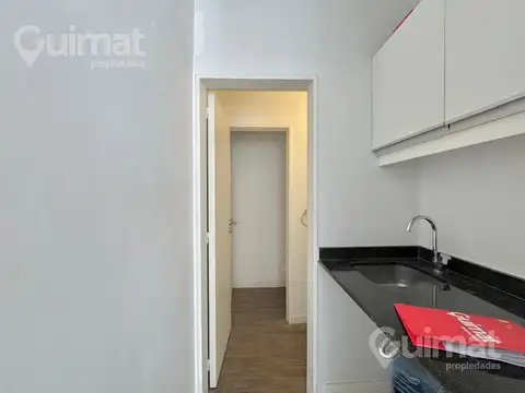 Oficina en Alquiler 50 años