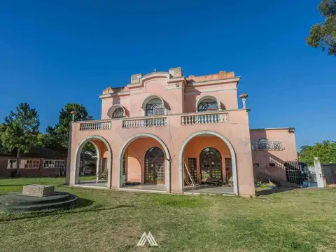 Venta gran casa en colon 5 dorm. con gran terreno