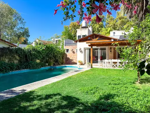 Casa en Venta, Jardín y Pileta, Punta Chica - San Fernando