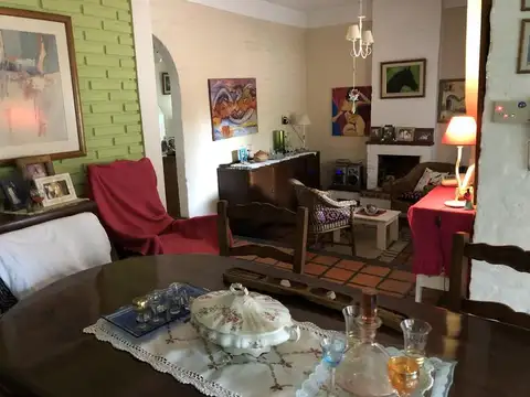 Excelente casa en Matheu