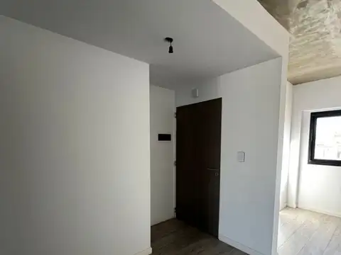 Departamento en Venta en Parque Chacabuco, USD 123.000