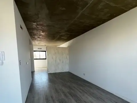 Av. José Maria Moreno 1000